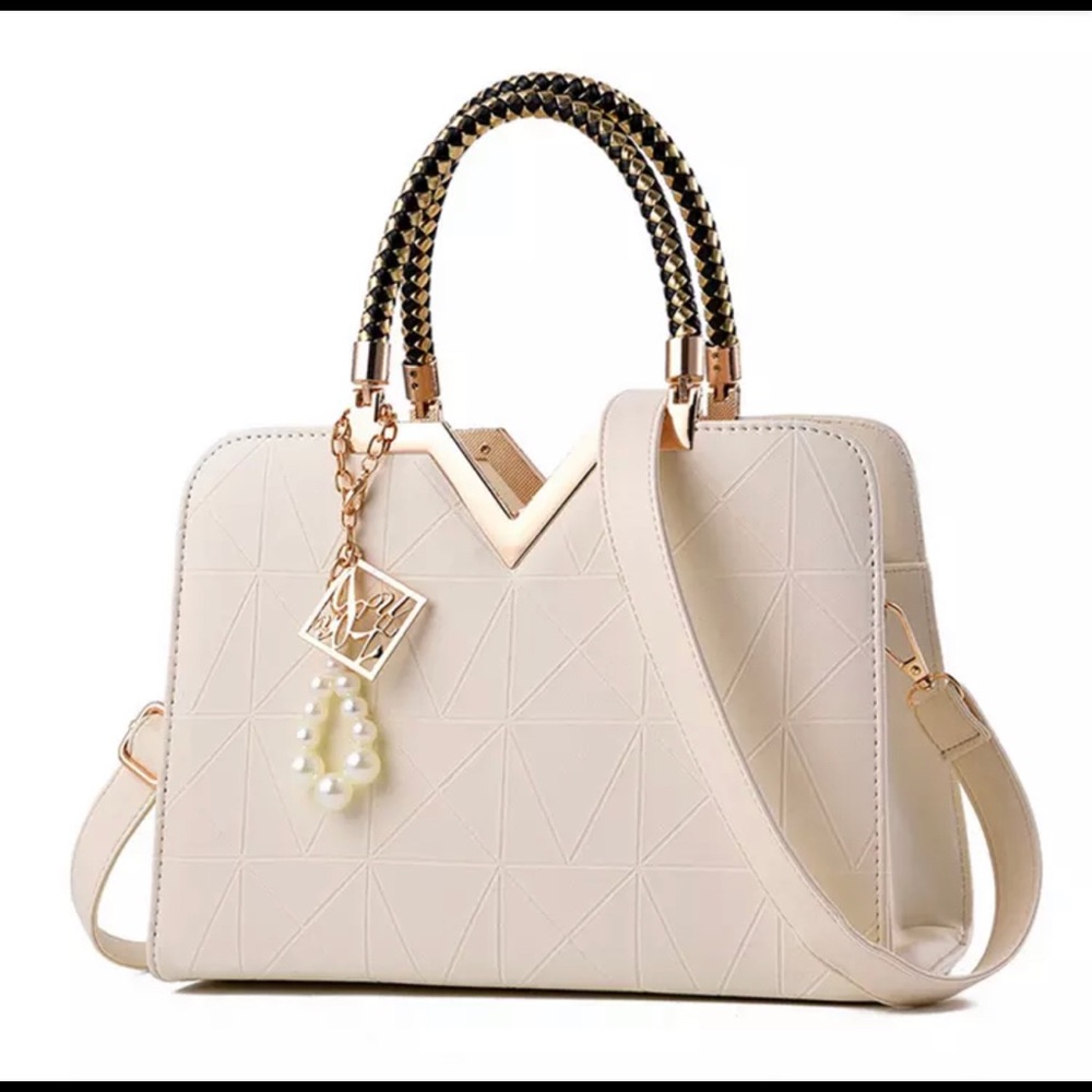 Handbags - Picture 3 of 3